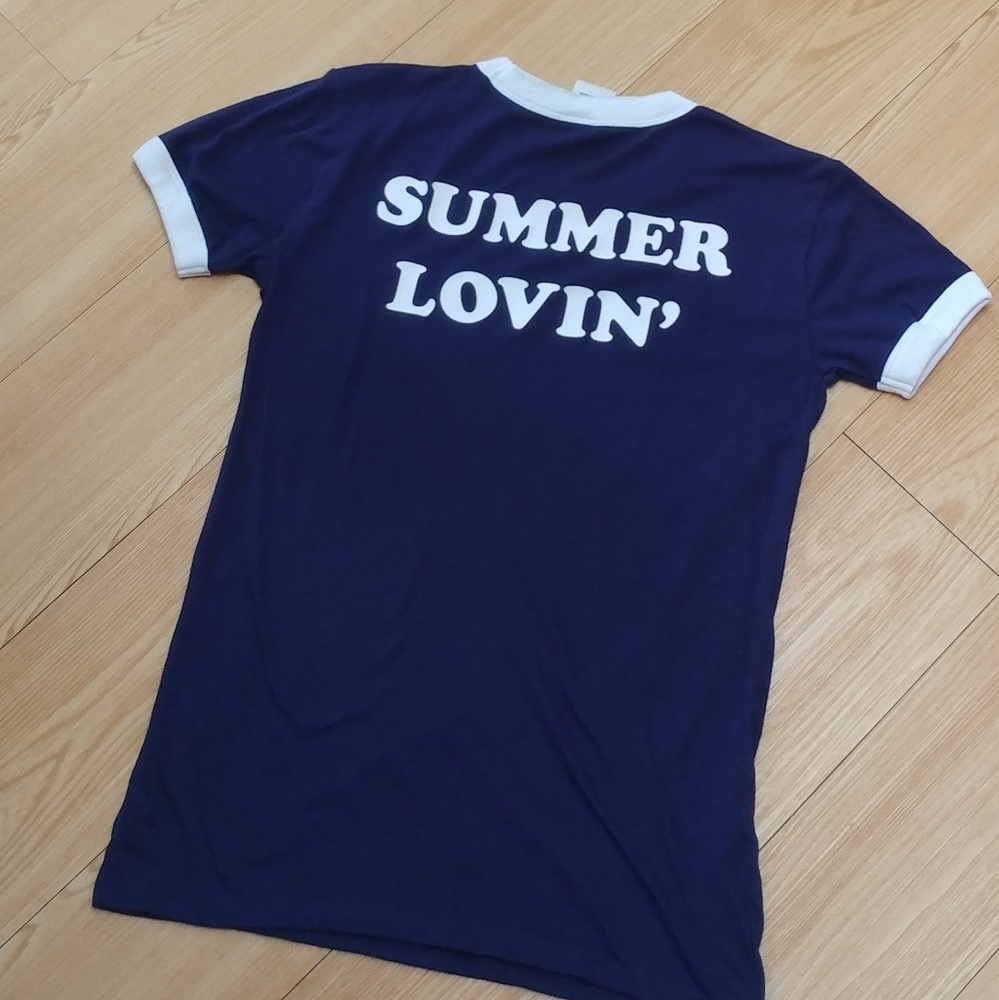 💙NWOT Victoria's Secret Pink Top